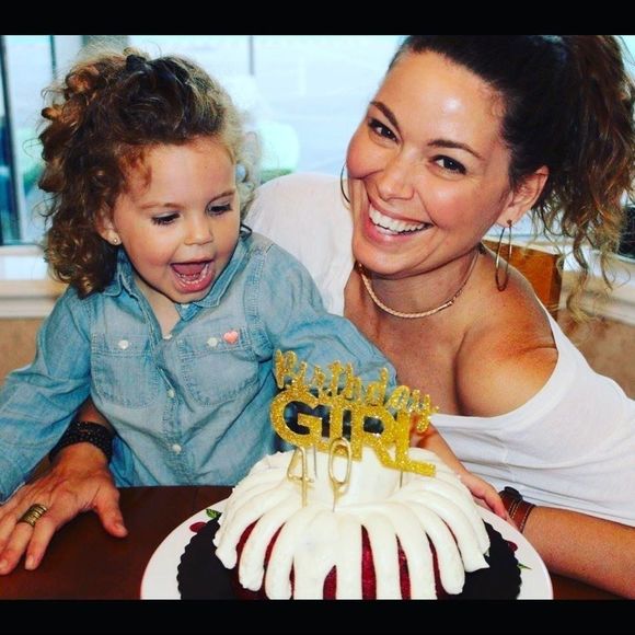 FOLLOW ....LIKE to SAVE closet & Shop Often. - Picture 3 of 4